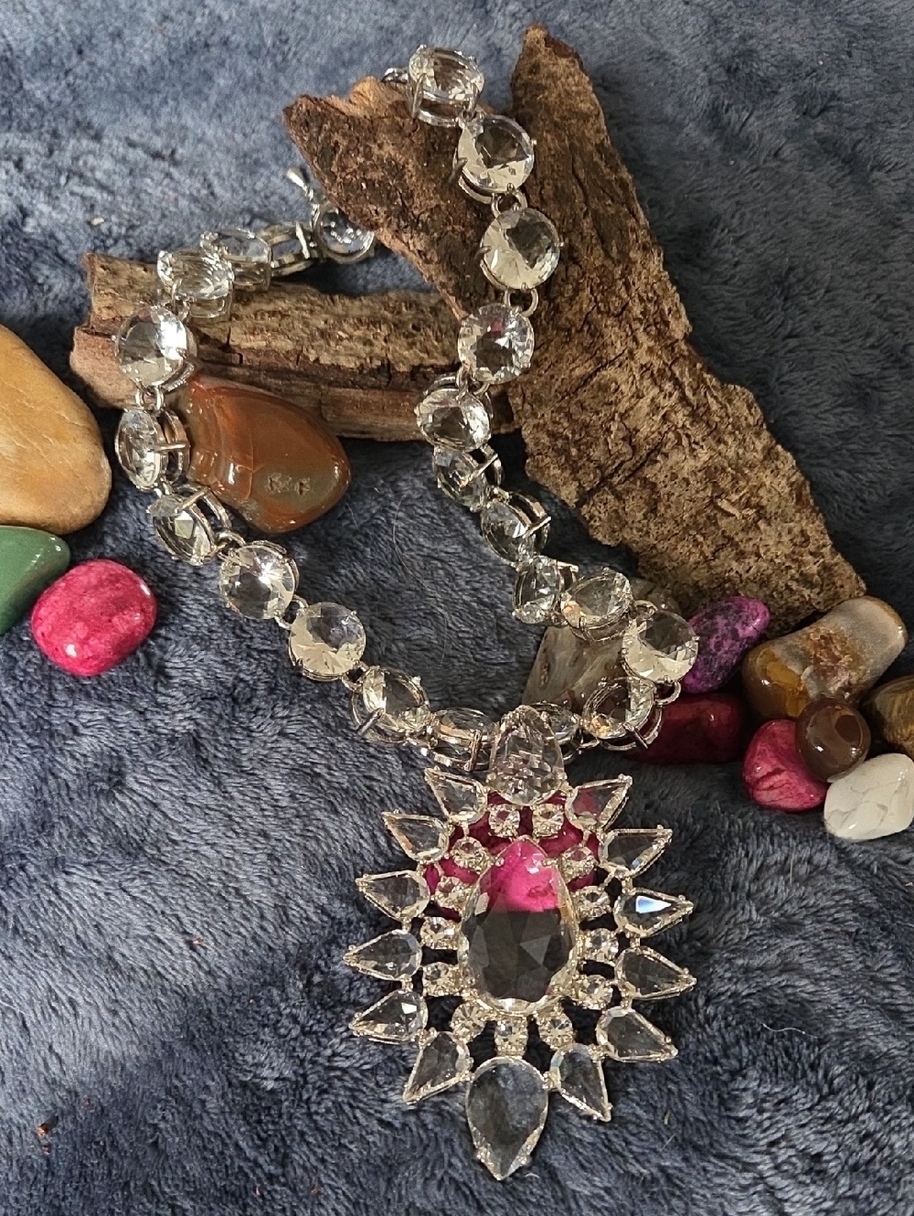 Rare Vintage Traci Lynn Claire Collar Statement Necklace.